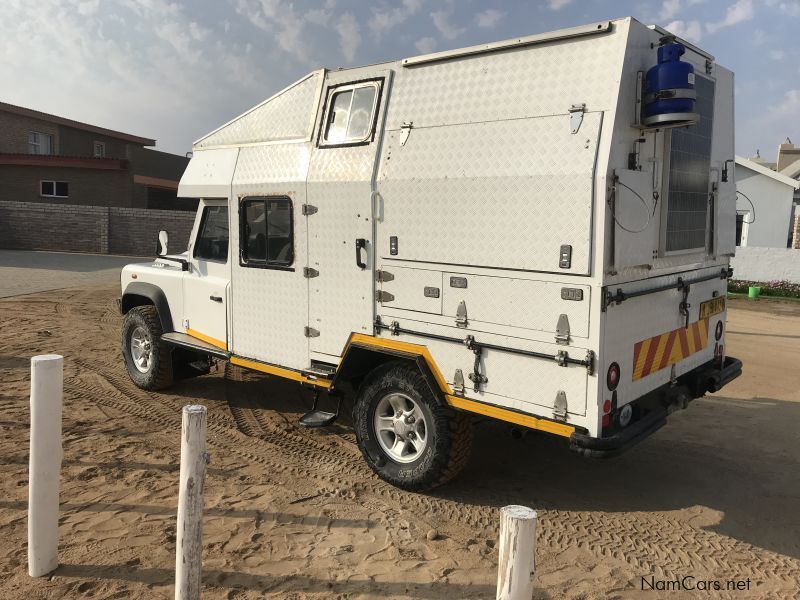 Land Rover Defender camper in Namibia