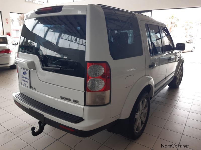 Land Rover Discovery 4 3.0 TD/SD V6 SE in Namibia