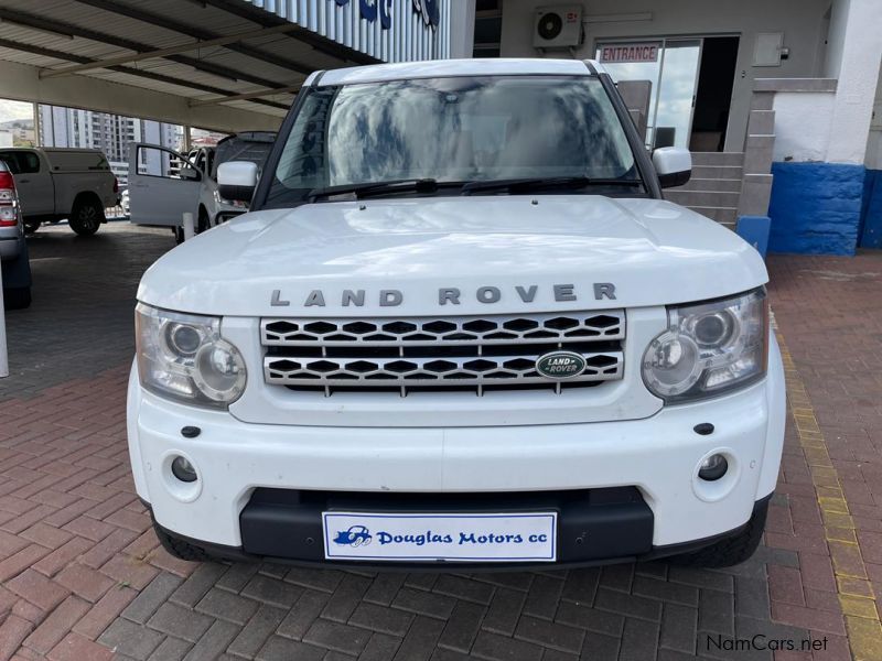 Land Rover Discovery 4 3.0 TD/SD V6 SE in Namibia