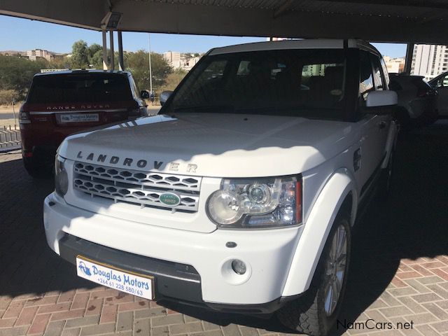 Land Rover Discovery 4 3.0 TD/SD v6 HSE in Namibia