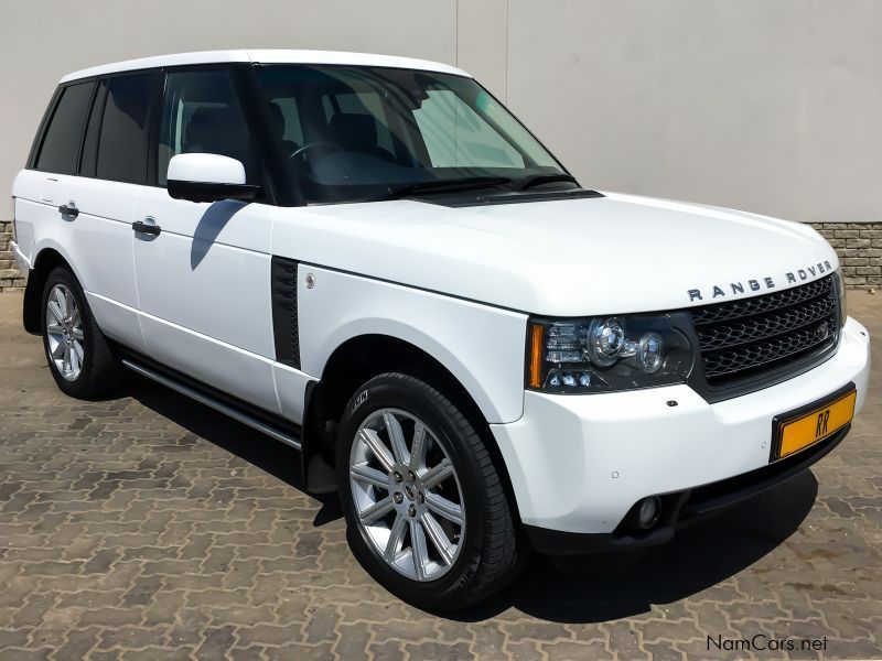 Land Rover Range Rover Vogue SE 4.4 TDV8 in Namibia