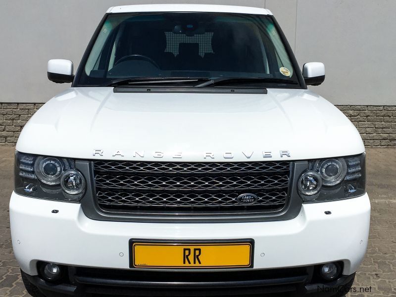 Land Rover Range Rover Vogue SE 4.4 TDV8 in Namibia