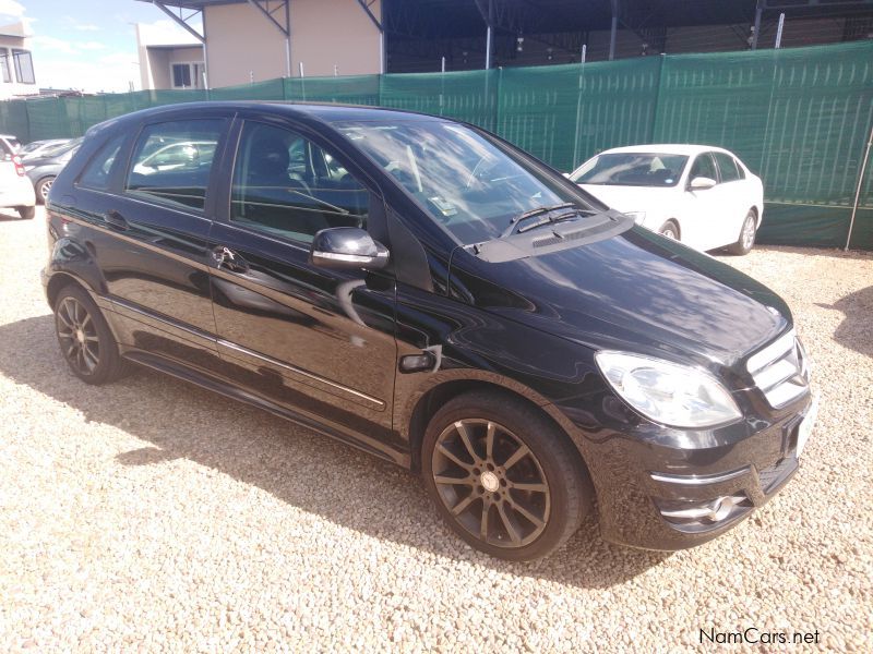 Mercedes-Benz B160 in Namibia