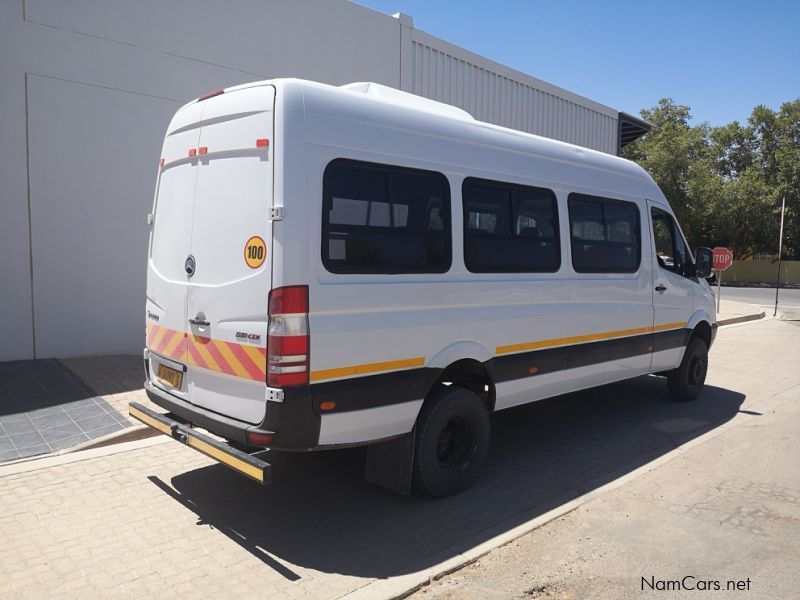 Mercedes-Benz MERCEDES-BENZ SPRINTER 518 CDI in Namibia