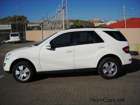 Mercedes-Benz ML 350 V6 in Namibia