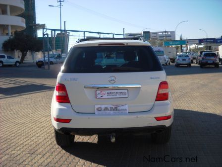 Mercedes-Benz ML 350 V6 in Namibia