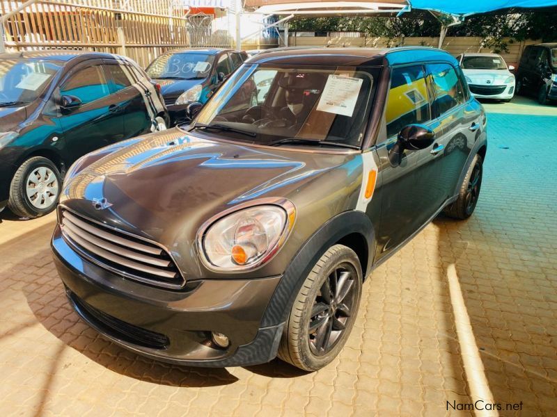 Mini COOPER CROSSOVER in Namibia