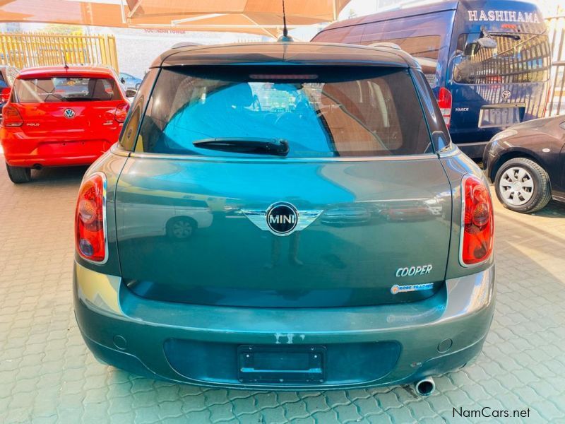 Mini COOPER CROSSOVER in Namibia