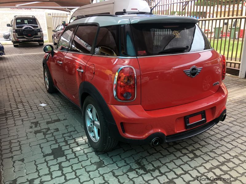 Mini Cooper S in Namibia