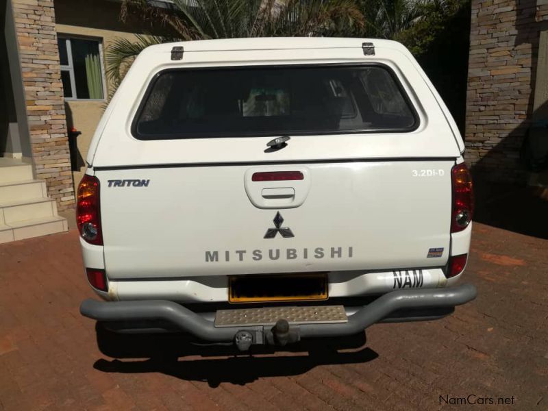 Mitsubishi Triton 3.2 DID 4x4 D/C A/T in Namibia