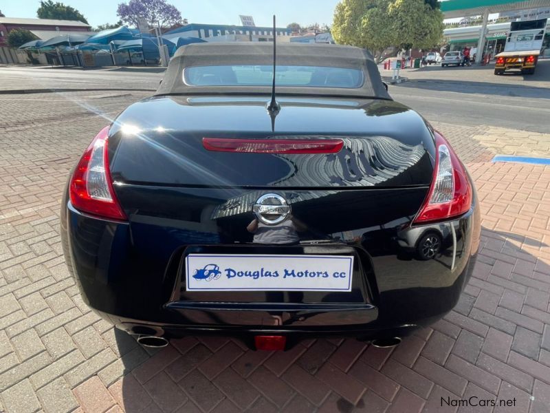 Nissan 370Z Roadster V6 A/T in Namibia