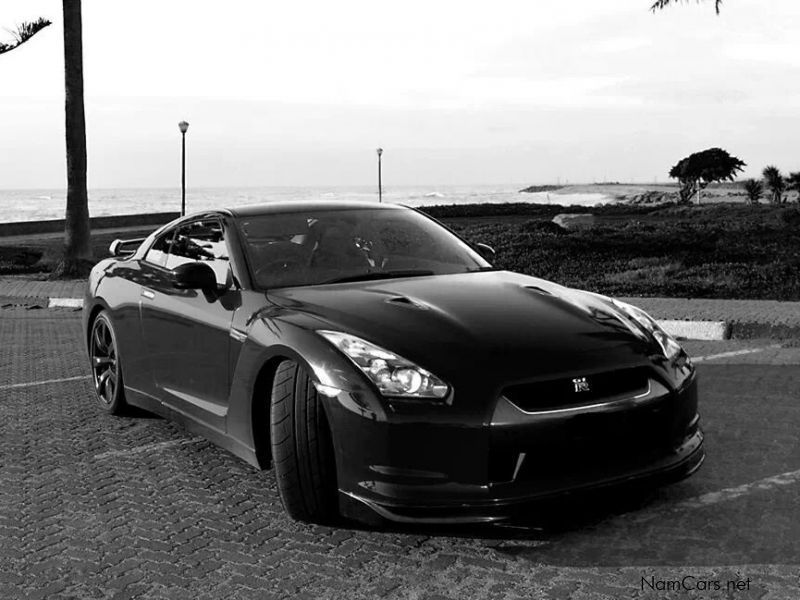 Nissan GT-R Black Edition 2-door in Namibia