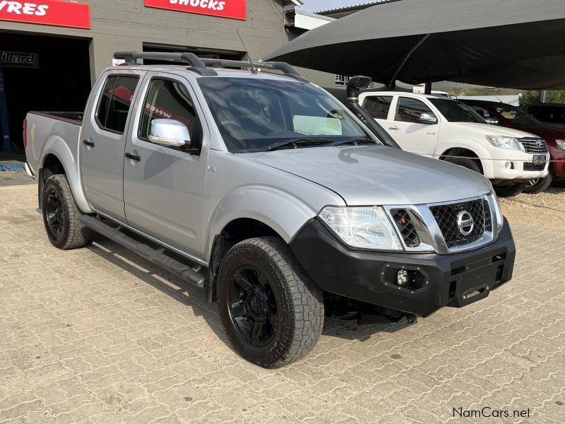 Nissan NAVARA 3.0 V6 DIESEL 4X4 in Namibia