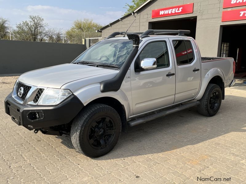 Nissan NAVARA 3.0 V6 DIESEL 4X4 in Namibia