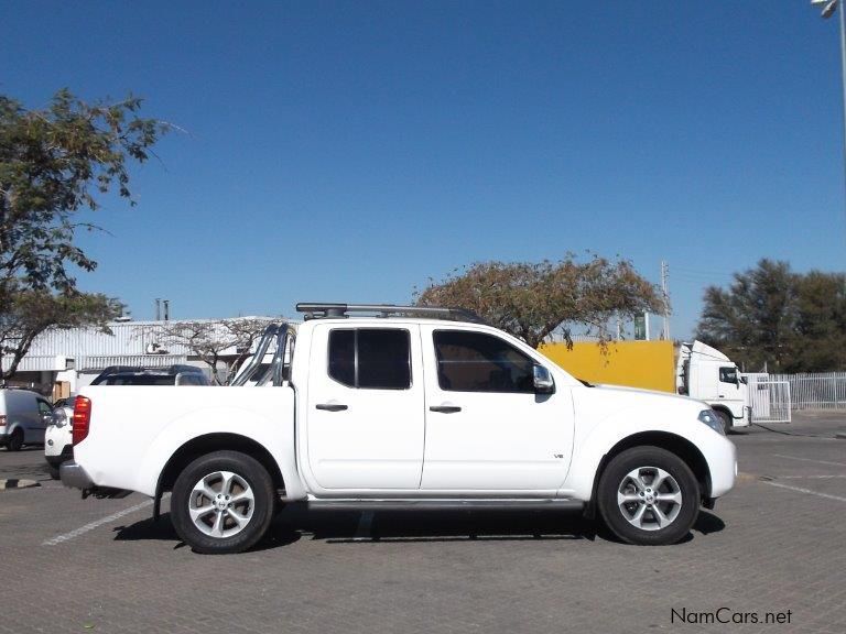 Nissan NAVARA 3.0 dCi  LE A/T 4X4 P/U D/C in Namibia
