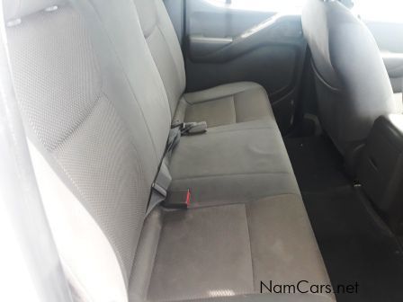 Nissan Navara 2.5 D/C DCI 4x4 in Namibia