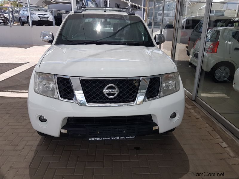 Nissan Navara 4x4 2.5 DCi LE Double Cab in Namibia
