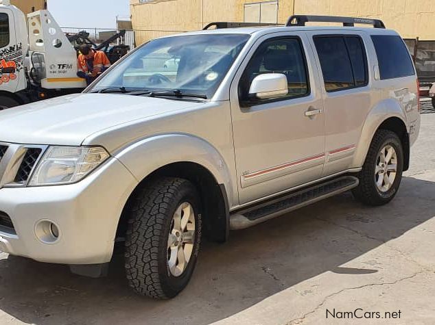 Nissan Pathfinder 3.0 V6 DCi V9X in Namibia