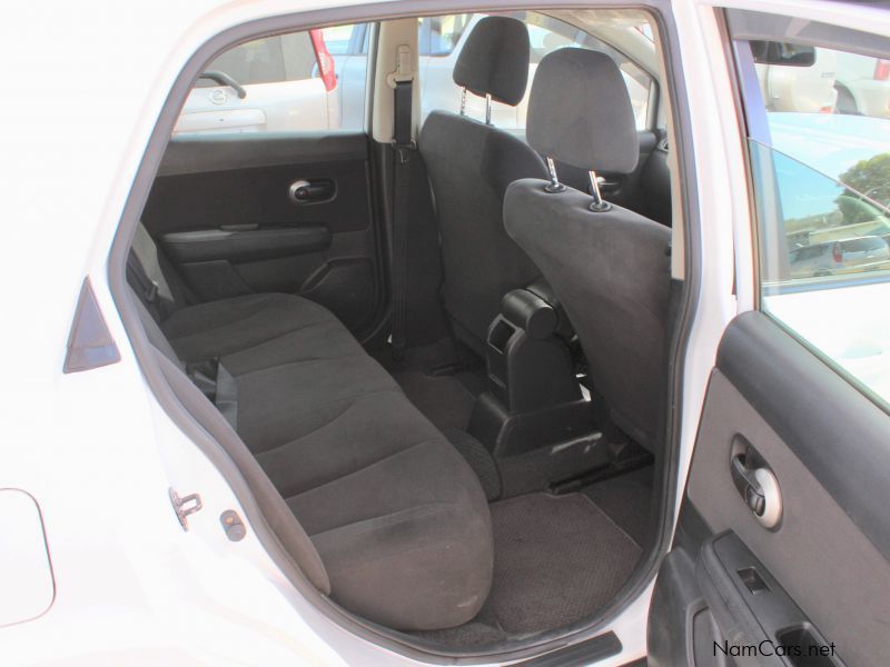 Nissan Tiida Latio 4WD in Namibia