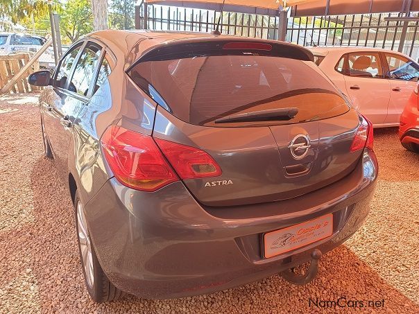 Opel Astra 1.6 Essentia in Namibia