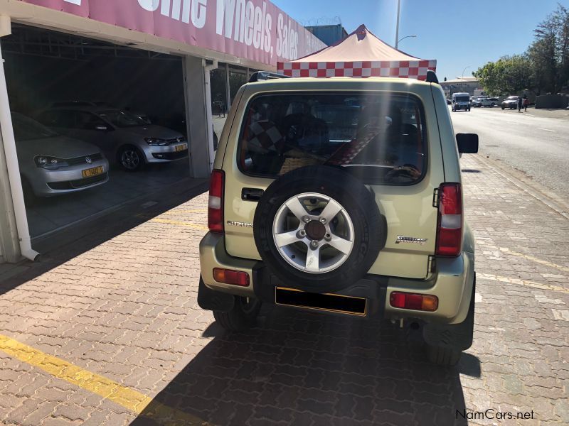 Suzuki Jimny 1.3 4x4 in Namibia