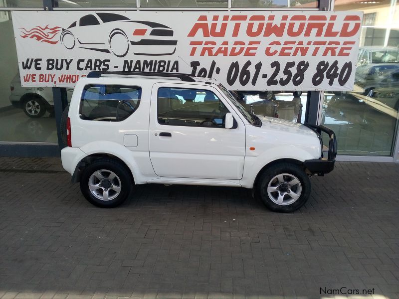 Suzuki Jimny 1.3i 4x4 in Namibia