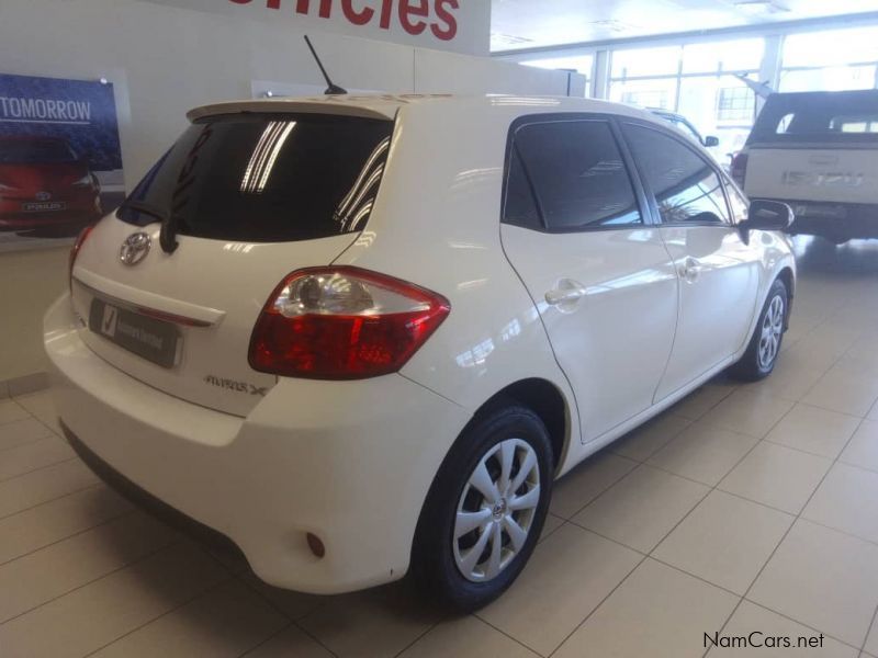 Toyota AURIS 1.3 MT in Namibia