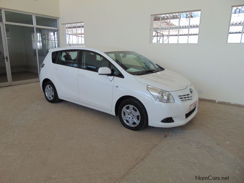 Toyota Corolla Verso 1.6S in Namibia
