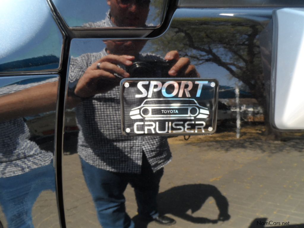 Toyota FJ Cruiser 4.0i V6 Sport in Namibia