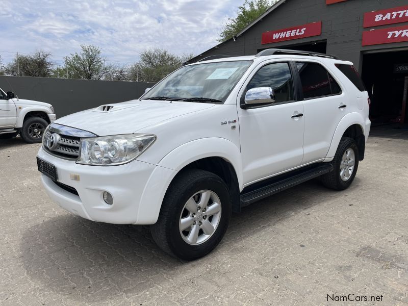 Toyota FORTUNER 3.0 D-4D 4X4 in Namibia