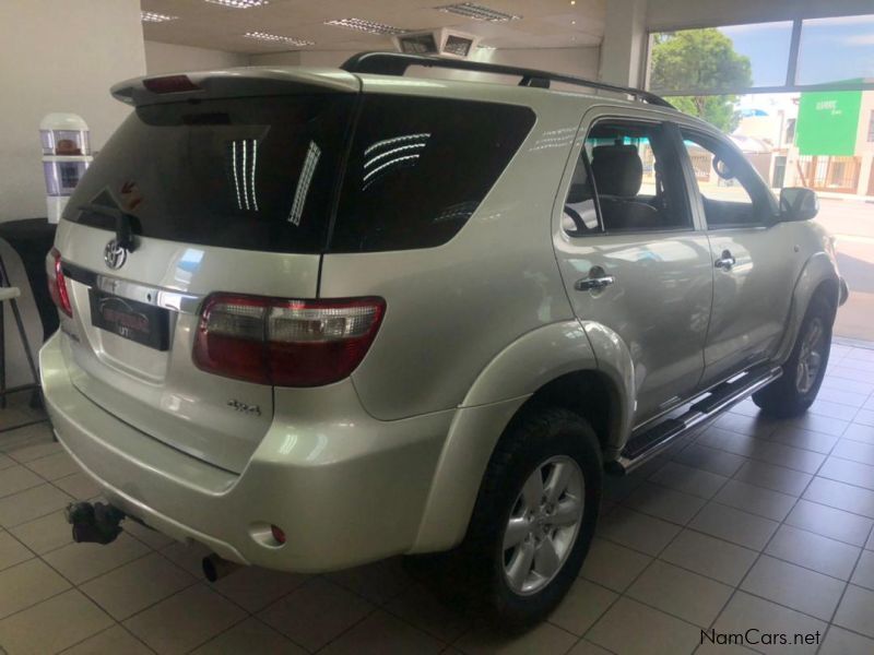Toyota Fortuner 3.0D-4D 4X4 A/T in Namibia