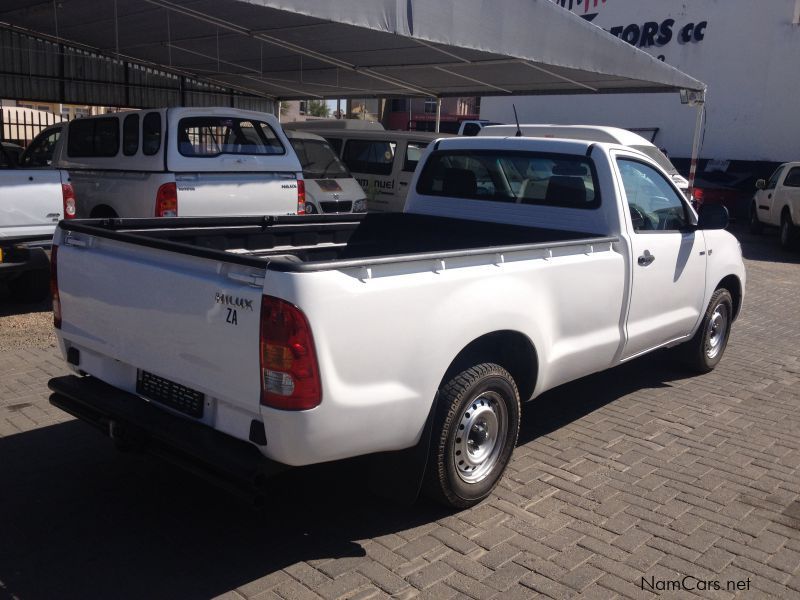 Toyota HILUX 2.0VVT-i in Namibia