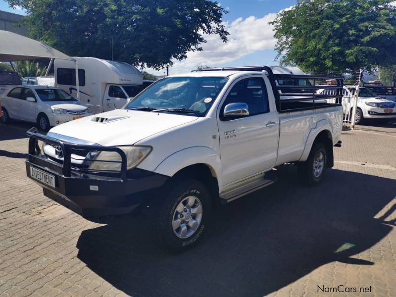Toyota HILUX 3.0 D4D S/C 4X4 in Namibia