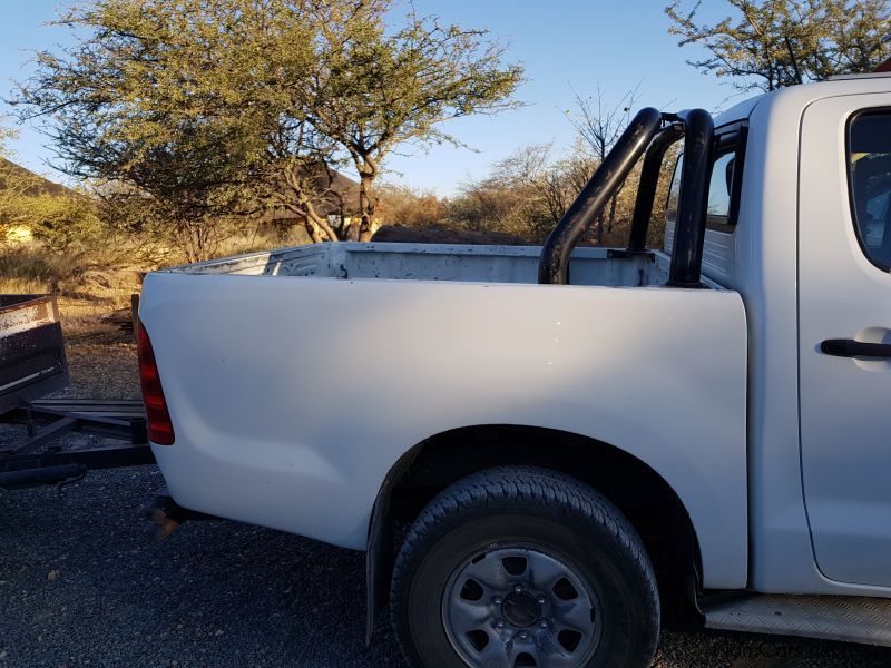 Toyota Hilux 2.5 D4D D/Cab 4x4 SRX in Namibia
