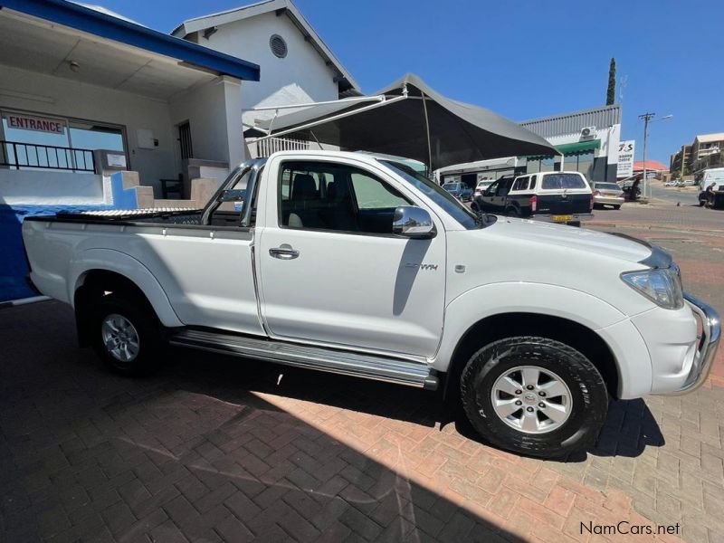 Toyota Hilux 2.7 VVTI Raider in Namibia