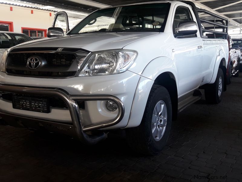 Toyota Hilux 2.7 VVTI SC in Namibia