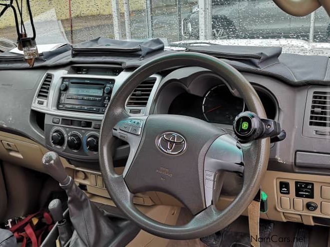 Toyota Hilux 3.0 Ex/C 4x4 Manual in Namibia