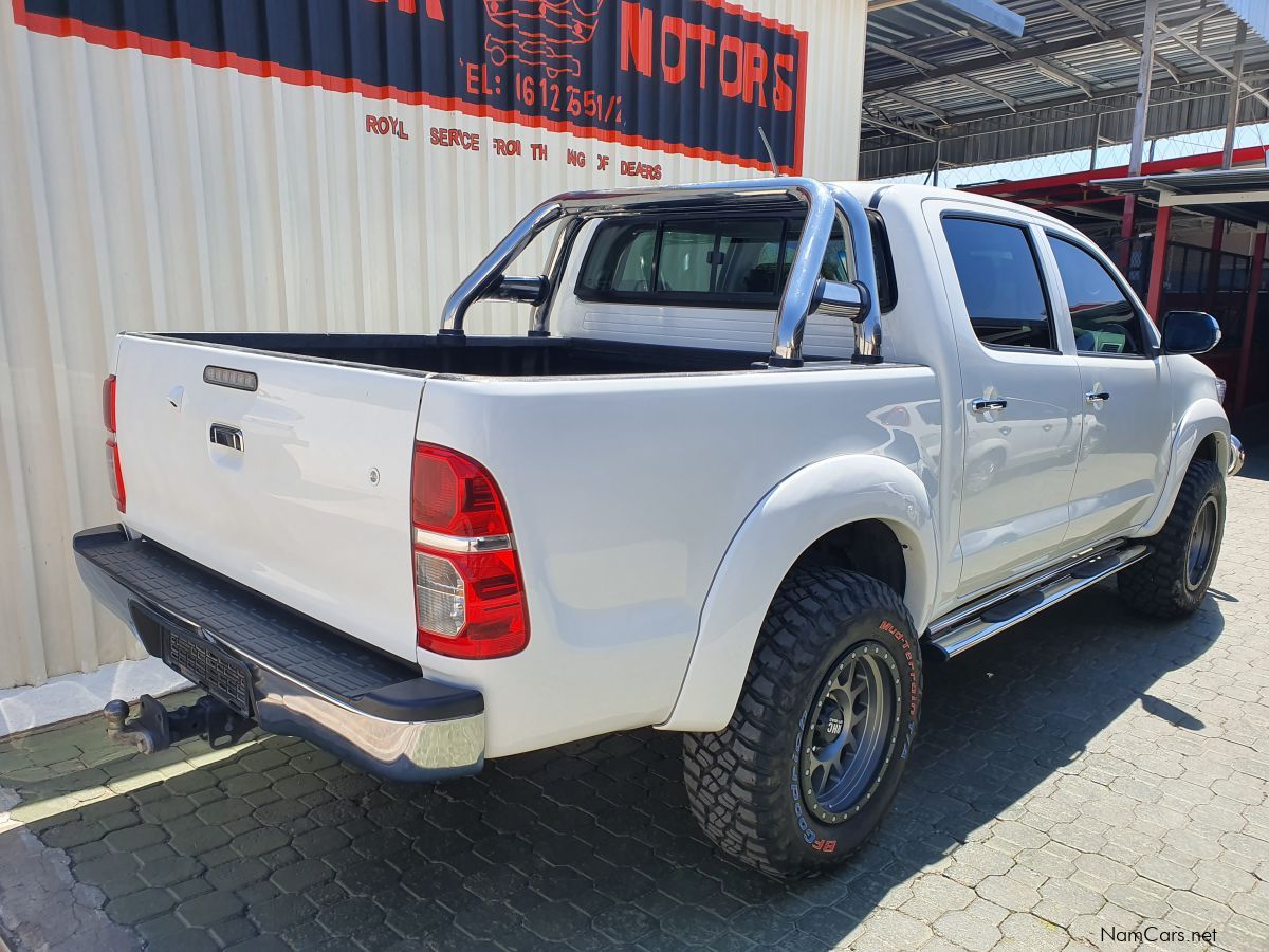 Toyota Hilux 4.0 V6 D/C A/T in Namibia