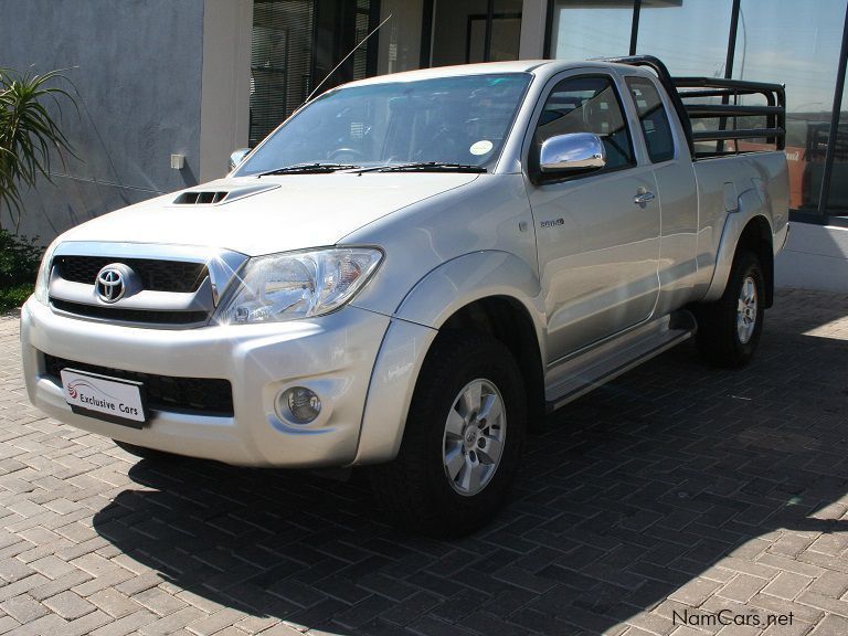 Used Toyota Hilux Club Cab 3.0 D4D 4x4 manual 2011 Hilux Club Cab 3.0
