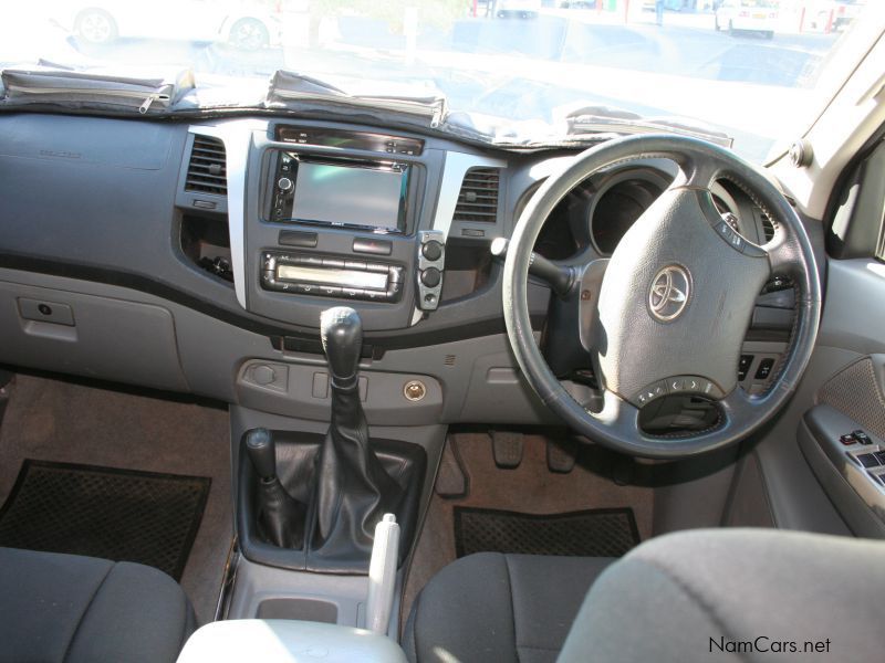 Toyota Hilux D/Cab 3.0 D4D manual 4x4 (local) in Namibia