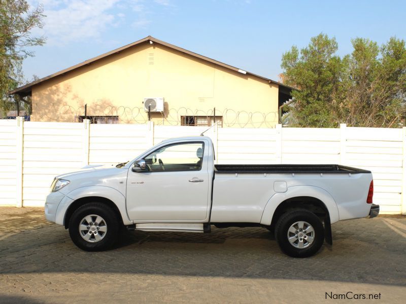 Used Toyota Hilux Raider 4x4 3.0 D-4D | 2011 Hilux Raider ...