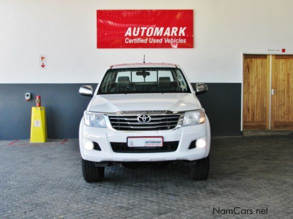 Toyota Hilux Raider V6 in Namibia