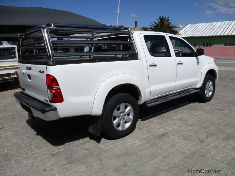 Toyota Hilux V6 4x4 in Namibia