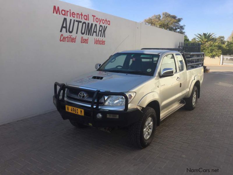 Toyota Hilux Xtra Cab 3.0D4D 4x4 Raider in Namibia