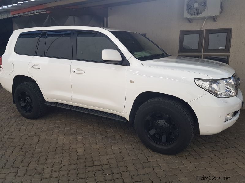 Toyota Land Cruiser 200 in Namibia