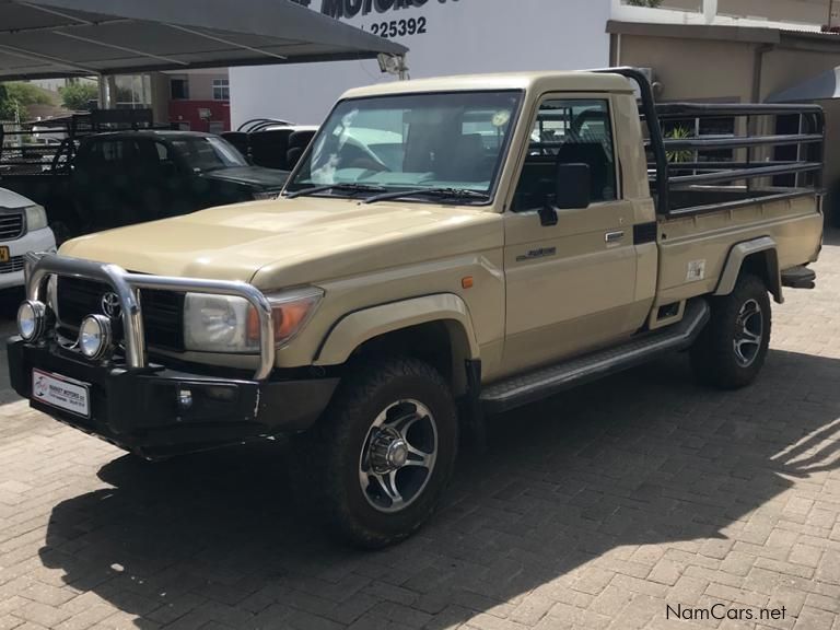 Toyota Land Cruiser 79 4.0P P/U S/C in Namibia