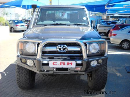Toyota Land Cruiser V6 4L 60th Series in Namibia