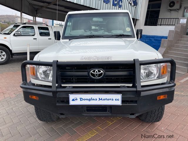 Toyota Landcruiser 79 4.0P P/U S/C 4x4 in Namibia