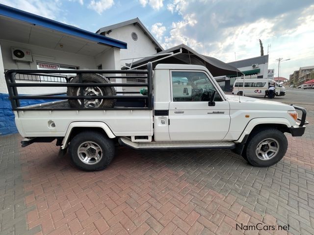 Toyota Landcruiser 79 4.0P P/U S/C 4x4 in Namibia