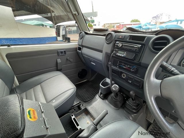 Toyota Landcruiser 79 4.0P P/U S/C 4x4 in Namibia